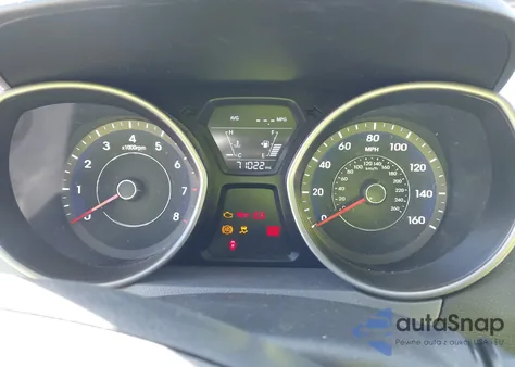 2016 Hyundai Elantra Se z USA, uszkodzony, nr VIN 5NPDH4AE9GH748402